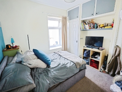 Picture 6